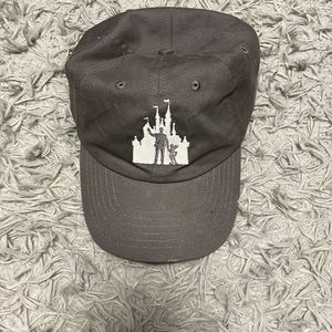 Walt Disney and Mickey Mouse Statue Silhouette Baseball Cap Hat in Dark Gray